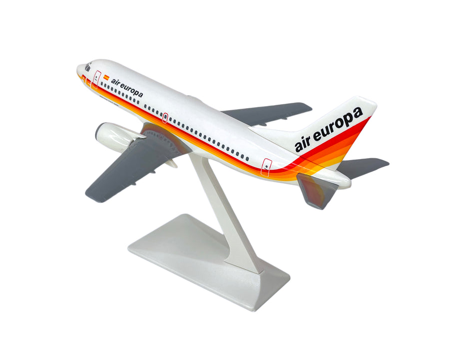 Air Europa 737-300 Avion Miniature Modèle Plastique Snap-Fit 1:180 Pièce # ABO-73730F-016