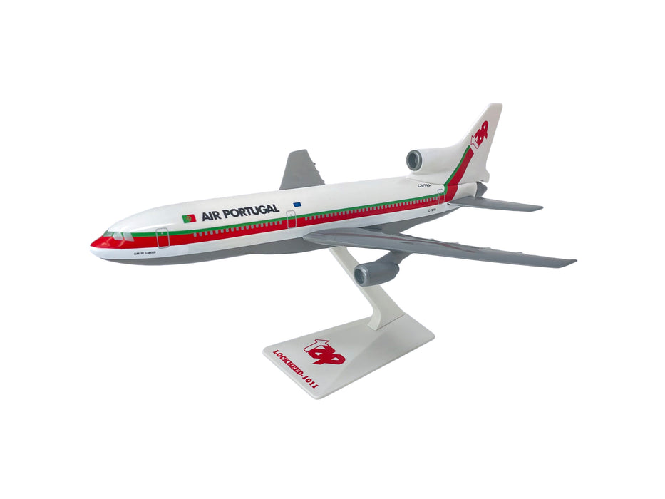TAP Air Portugal (79-05) L-1011 Airplane Miniature Model Plastic Snap Fit 1:250 Part# ALK-10110I-015
