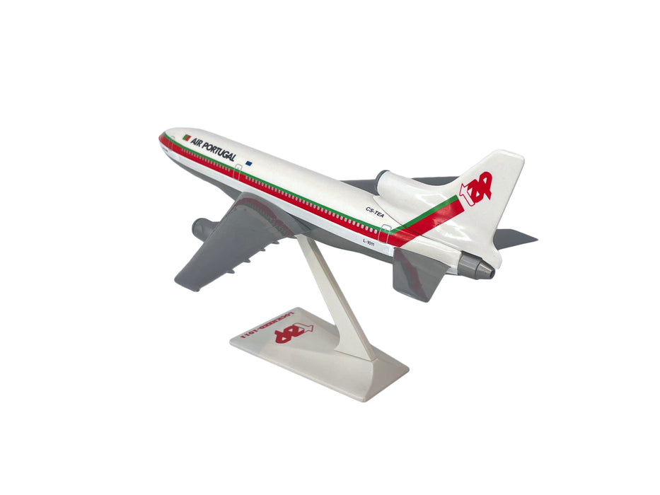TAP Air Portugal (79-05) L-1011 Airplane Miniature Model Plastic Snap Fit 1:250 Part# ALK-10110I-015