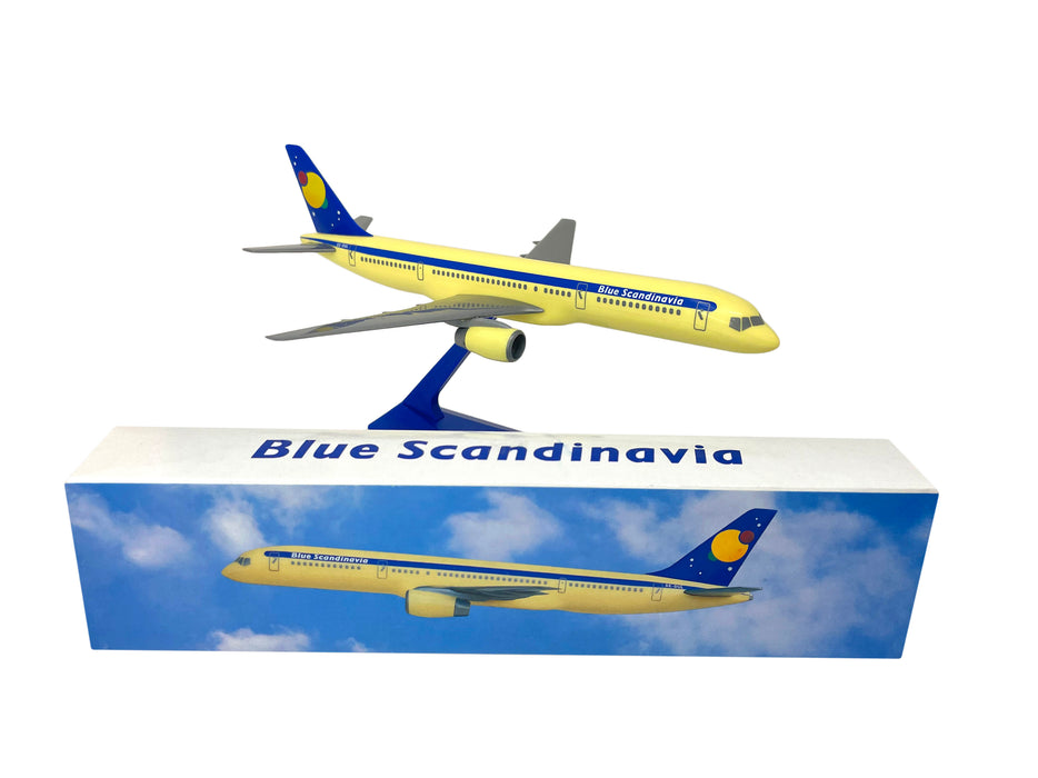 Blue Scandinavia 757-200 Kit d'ajustement de modèle miniature d'avion 1:200 Pièce # ABO-75720H-032