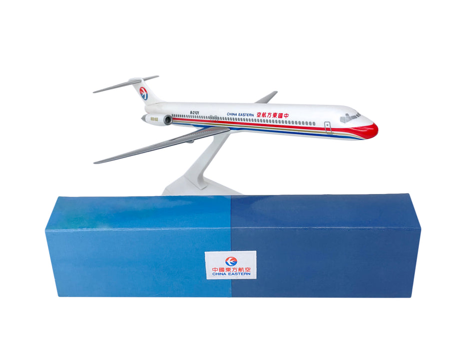 China Eastern MD-82 Avión Miniatura Modelo Snap Fit 1:200 Parte # AMD-08000H-018