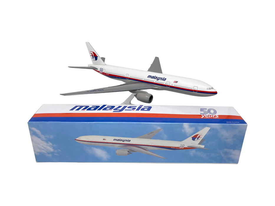 Malaysia 50th Anniversary. Boeing 777-200 Airplane Miniature Model Snap Fit 1:200 Part#ABO-77720H-016