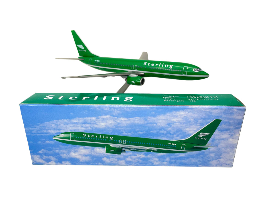 Flight Miniatures Sterling "Green" 737-800 1:200 Scale Model Airplane