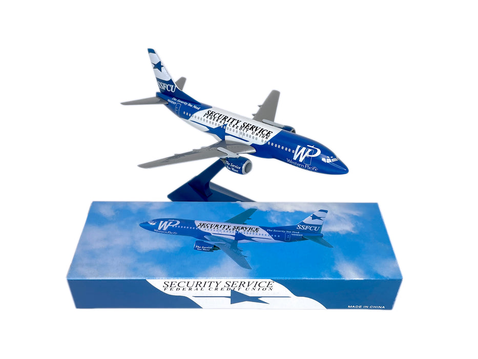 Western Pacific SSFCU Boeing 737-300 Avion Miniature Modèle Plastique Snap Fit 1:200 Part # ABO-73730H-009