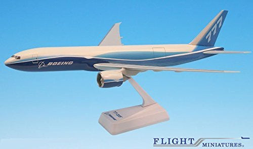 Boeing Demo Freighter 777-200F Avión Modelo en miniatura Plástico Snap Fit 1:200 Parte # ABO-7772LH-002