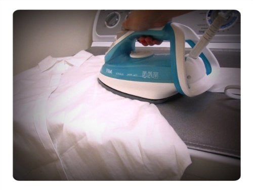 Viziflex Portable Ironing Mat with Magnets - Heat Resistant - Work on Top of Any Safe Flat Surface. Measures 36" X 20.5"