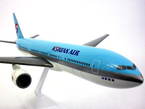 Boeing 777-200 Korean Airlines (KAL) 1/200 Scale Model  #ABO-77720H-011