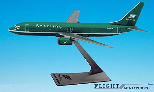 Sterling "Green" 737-800 Airplane Miniature Model Plastic Snap-Fit 1:200 Part#ABO-73780H-017
