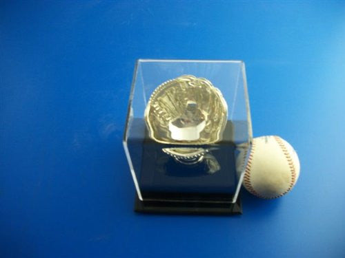 Golden Glove Ball Case - Unique - Vitrine de souvenirs sportifs.