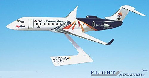 SkyWest Olympic 2002 CRJ200 Modelo de avión en miniatura Plástico Snap-Fit 1:100 Parte # ACA-20000C-300