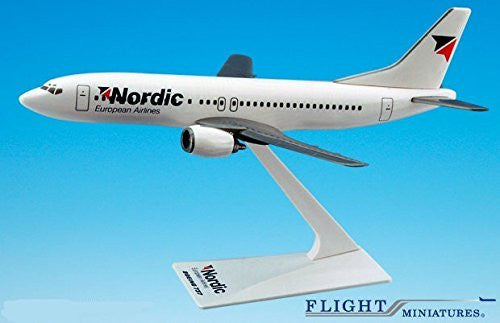 Nordic - Suecia 737-400 Kit de ajuste a presión de modelo en miniatura de avión 1:185 Parte # ABO-73740G-011