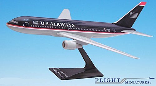 US Airways (97-05) 767-200 Modelo de avión en miniatura Plástico Snap-Fit 1:200 Parte # ABO-76720H-016
