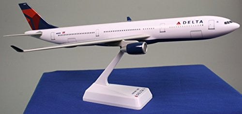 Delta (07-Cur) A330-300 Modelo de avión en miniatura Ajuste a presión 1:200 # AAB-33030H-011