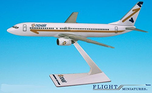 Novair (97-04) Boeing 737-800 Modelo de avión en miniatura Plástico Snap Fit 1:250 Parte # ABO-73780H-021