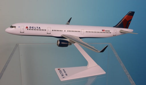 Delta Air Lines Airbus A321-200 Airplane Miniature Model Snap Fit 1:200 Part #AAB-32100H-014