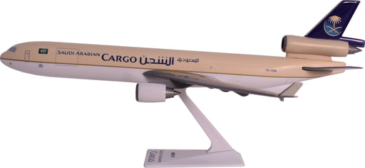 Miniaturas de vuelo Arabia Saudita Cargo MD-11 1:200 AMD-01100H-022