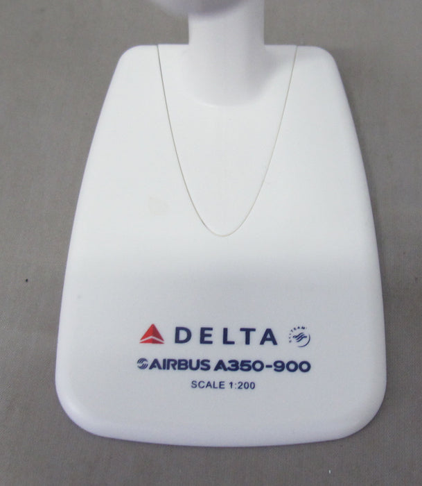 Delta (07-Cur) A350-900 1:200