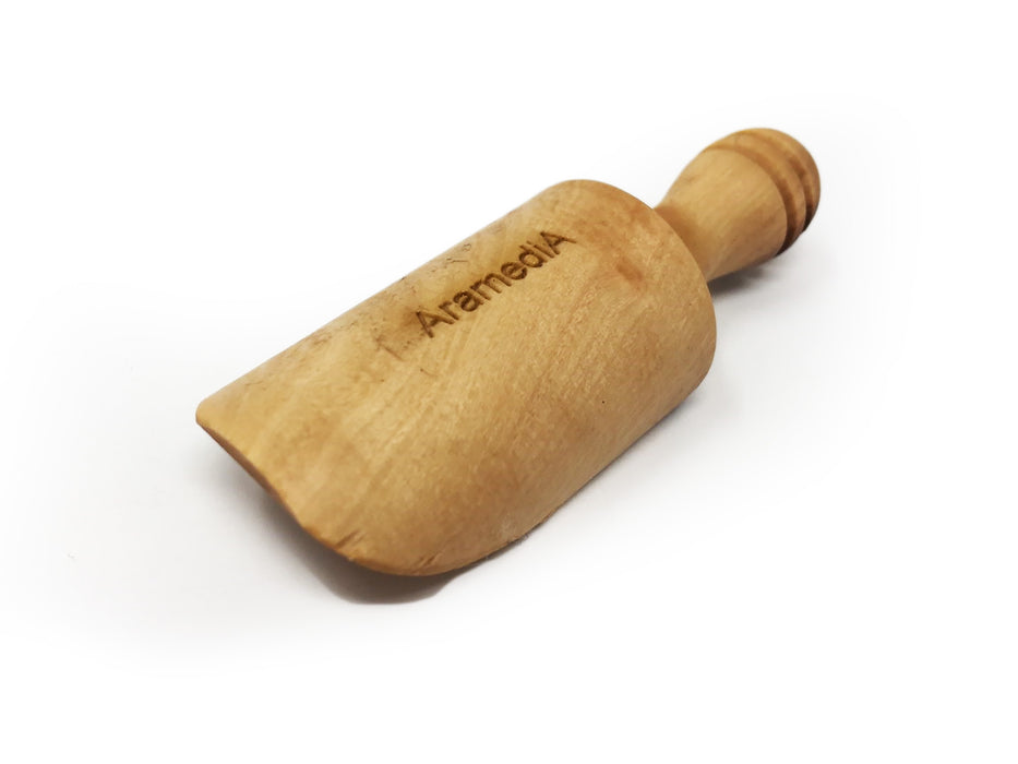 Cuchara de madera de olivo Aramedia, mango redondo, utensilio decorativo y de cocina hecho a mano y tallado a mano por artesanos (3,5" x 1" x 1")